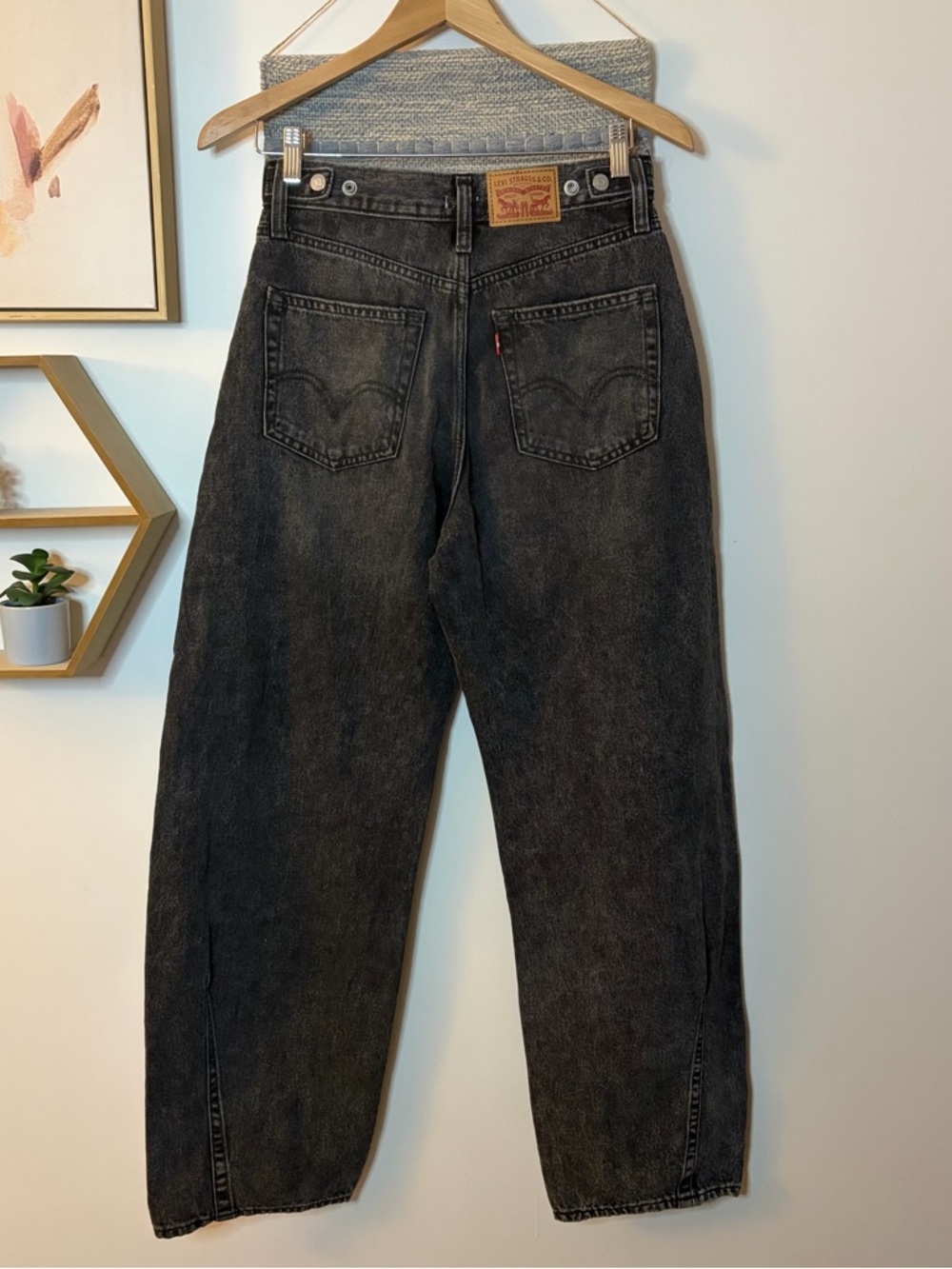 Levi’s Cinch Barrel Jeans size 27 - Picture 2 of 7
